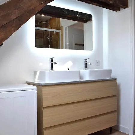 Apartment Le - Homy Montlucon